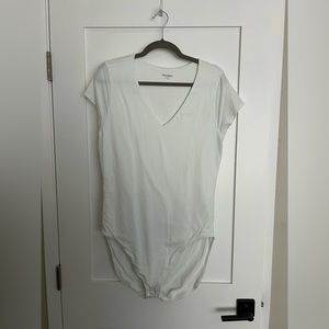 old navy white short sleeved bodysuit